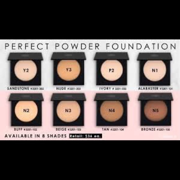 TruAura Perfect Powder Foundation - Picture 4 of 4